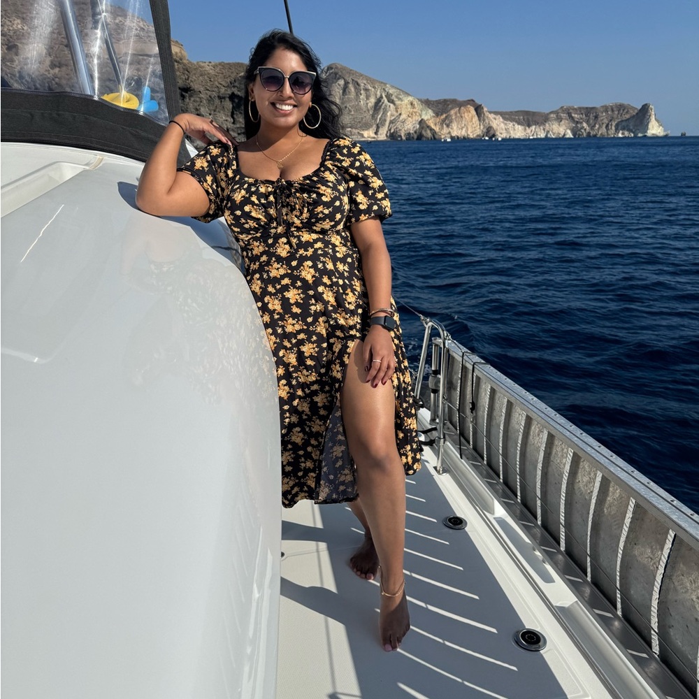 Midi black split dress